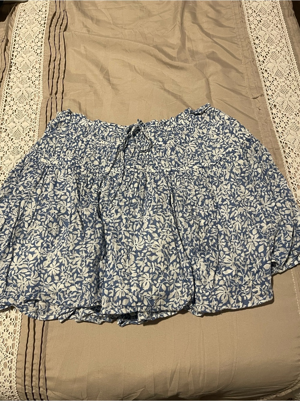 American Eagle Blue Floral Tiered Mini Skirt